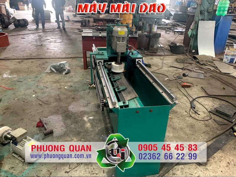 Máy mài dao dăm